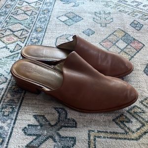 Soludos Leather Tan Mules